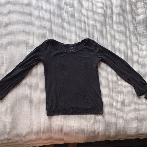 Girls sz 10/12 & sz small tops bundle - Picture 4 of 7